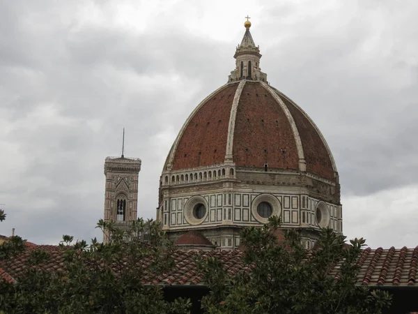 Собор во Флоренции — стоковое фото