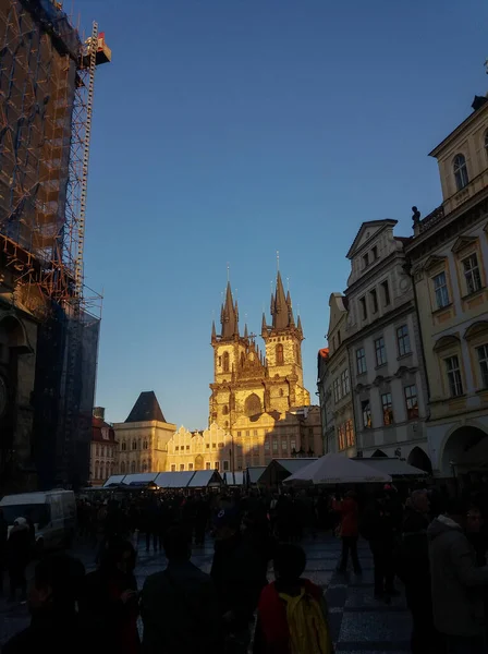 Praça da Cidade Velha com mercado de Natal em Praga — Fotografia de Stock