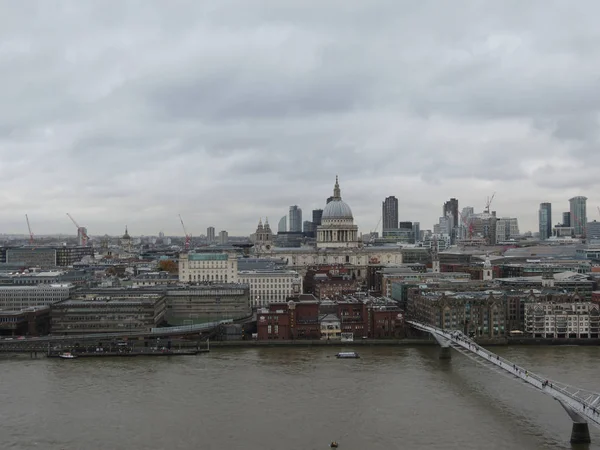 A londoni Szent Pál székesegyház — Stock Fotó