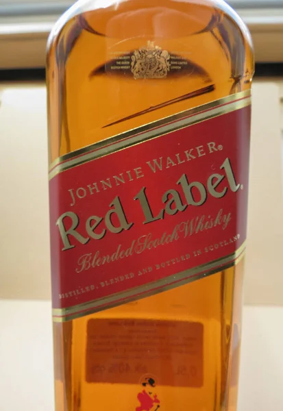 Kilmarnock Ayrshire Scotland Circa 2020年2月 Johnnie Walker Redレーベルウイスキー — ストック写真