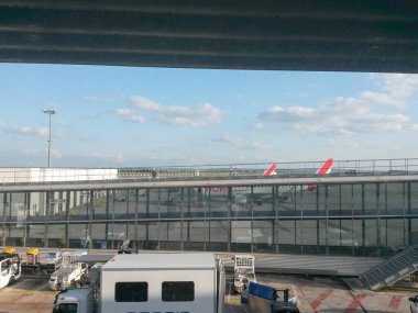 Paris, Fransa - Mayıs 2015 yaklaşık: Charles De Gaulle Havaalanı