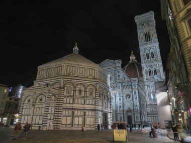 Florence, İtalya - Kasım 2019: Florence Cathedral namı diğer Duomo di Firenze veya Basilica di Santa Maria del Fiore
