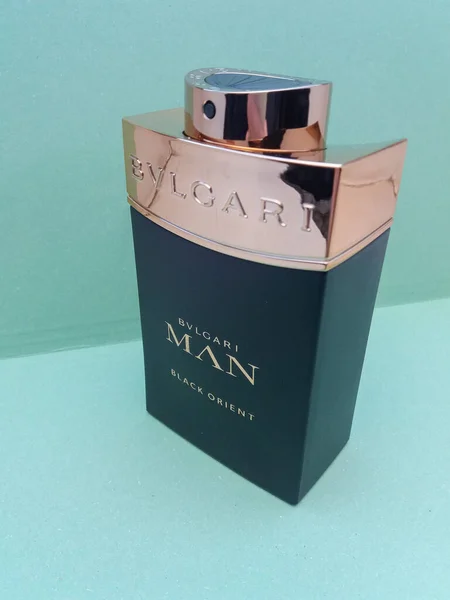Rzym Włochy Około Lutego 2020 Bulgari Man Black Orient Zapach — Zdjęcie stockowe