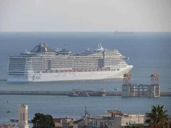 Cagliari Italien Circa Oktober 2019 Kreuzfahrtschiff Msc Divina Vor Dem — Stockfoto