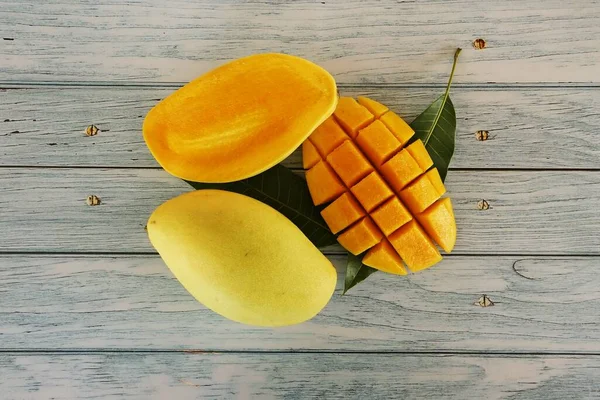 Close Mango Fruits Slices — Stock Photo, Image