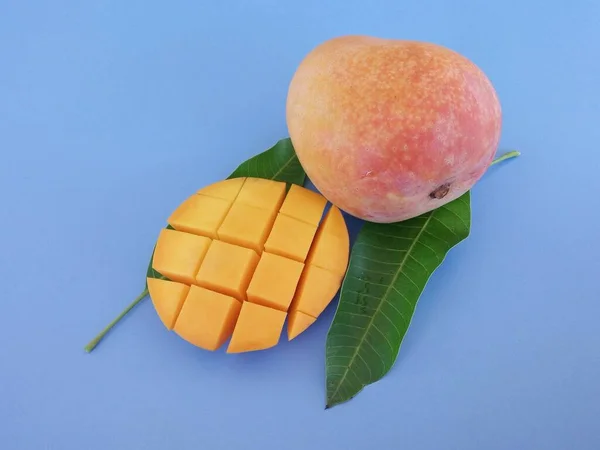 Mango Fruits Table — Stock Photo, Image