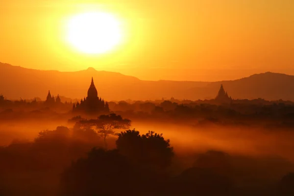 Sunset in Bagar, Myanmar (Burma) — Stock Photo, Image