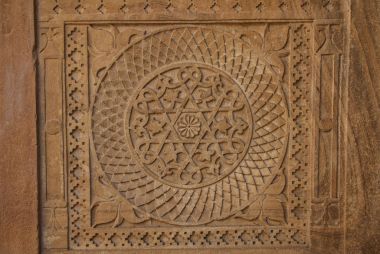İçinde Hint tarzı - geometrik şekiller, oyma taş daire 
