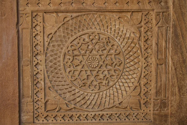 Stone carving in Indian style - geometric shapes, circle inside — Stock Photo, Image