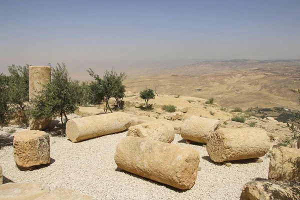 Uitzicht vanaf Mount Nebo in Jordanië waar Mozes aan de belofte bekeken — Stockfoto