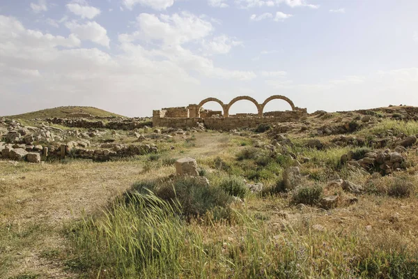 Romeinse ruïnes Umm ar-Rasas, een archeologische site in Jordan.Unes — Stockfoto