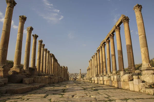 Colunas do Cardo Maximus (Rua Colonnaded), Ro antigo — Fotografia de Stock