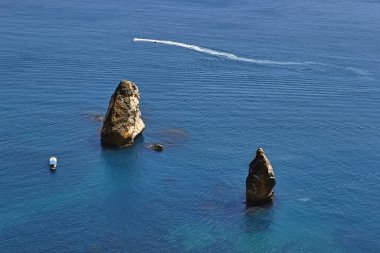 Kayaların zevk yatlar