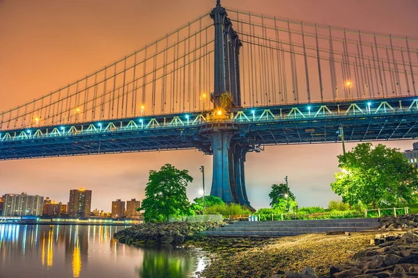 New York la nuit, Manhattan Bridge — Photo