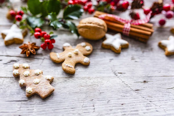 Especias Navideñas Galletas Jengibre Sobre Fondo Vintage —  Fotos de Stock