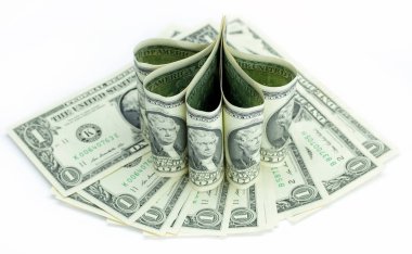 Cüzdandaki dolarlar beyaza izole edilmiş.