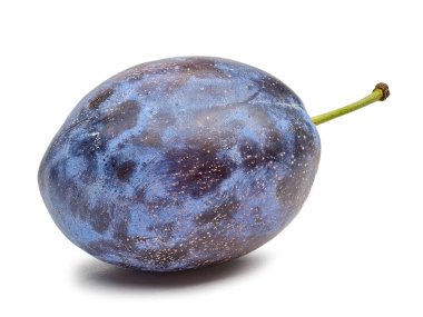 Beyaz Arka Plan üzerine Izole Mavi Erik ile Kompozisyon