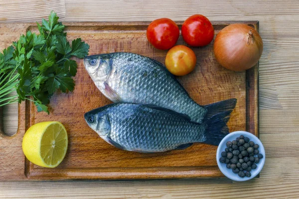 Natürmort taze balık