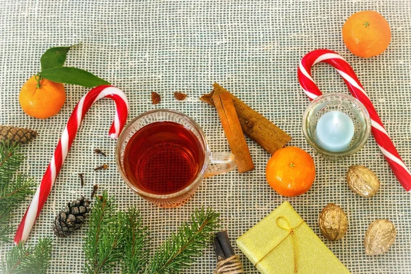 Noel tasarım. Bir İsa'nın dalları ile Noel arka plan