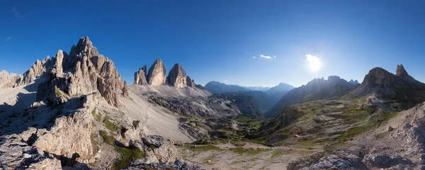 Panorama de Tre Cime y Monte Paterno — Foto de Stock