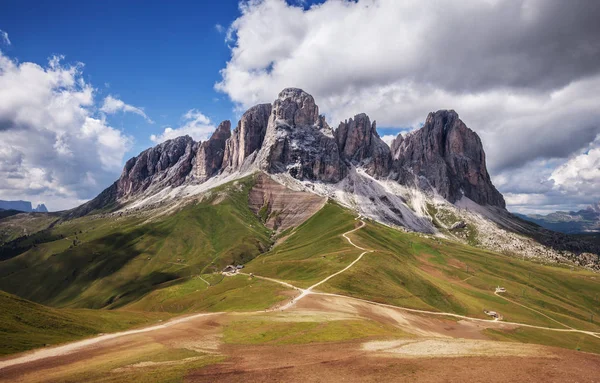 Sassolungo mountain range at sunny day — Stock Photo, Image