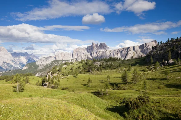 Verano montaña panorama — Foto de Stock