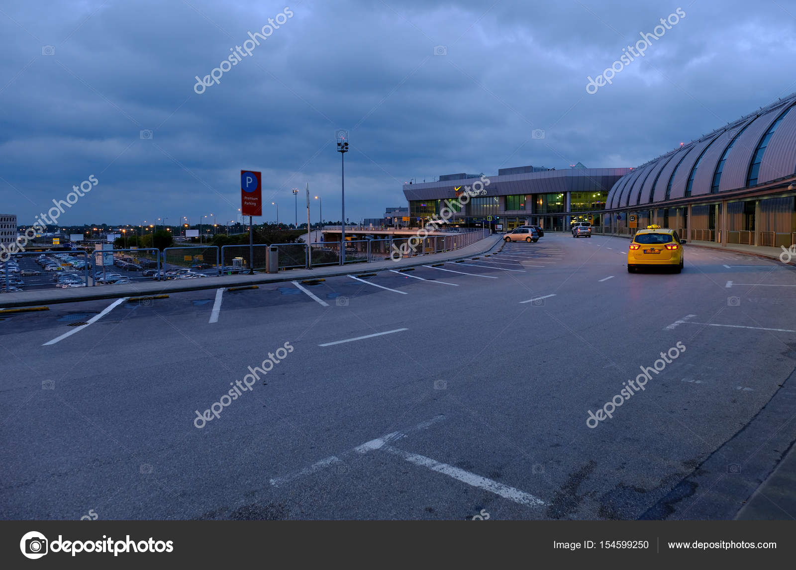 Beautiful Car Rental Airport Budapest Abstract in 4K Beautiful Car Rental Airport Budapest Abstract in 4K