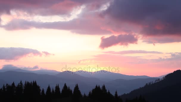 Nascer do sol sobre Smoky Mountains — Vídeo de Stock