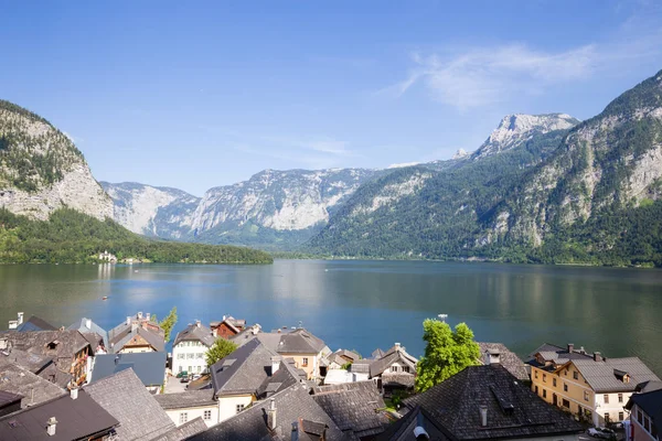 Hallstatt dorp panorama op zomer — Stockfoto