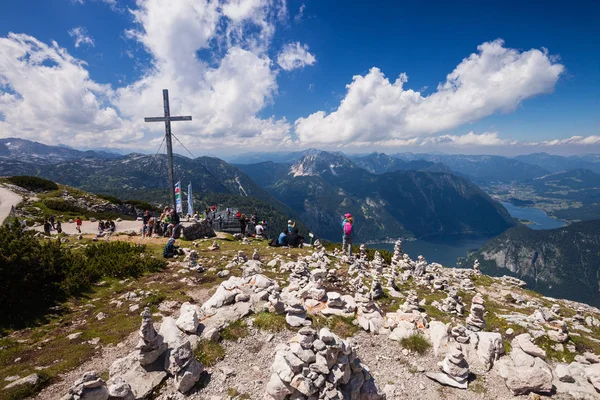 Panoramatický výhled na horu Alp od pěti fing a jezero Hallstatt — Stock fotografie