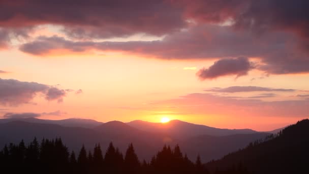 Восход солнца над Смоки-Маунтинс — стоковое видео