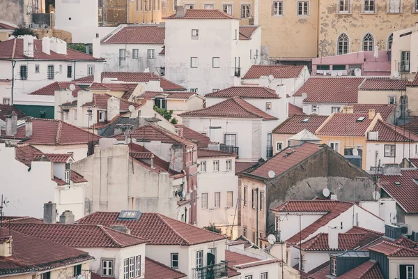 Lissabon panoramisch Stadszicht dak — Stockfoto