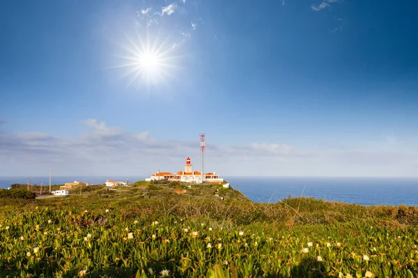 Faro di Cabo da Roca nella giornata di sole — Foto Stock