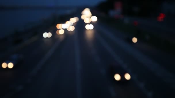 Luzes da cidade de tráfego noturno — Vídeo de Stock