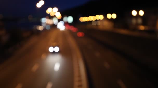Natt highway trafikljus i staden — Stockvideo
