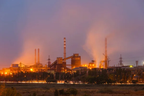 Luftverschmutzung durch Schwerindustrie — Stockfoto