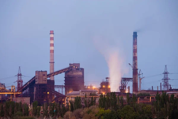 Luftverschmutzung durch Schwerindustrie — Stockfoto