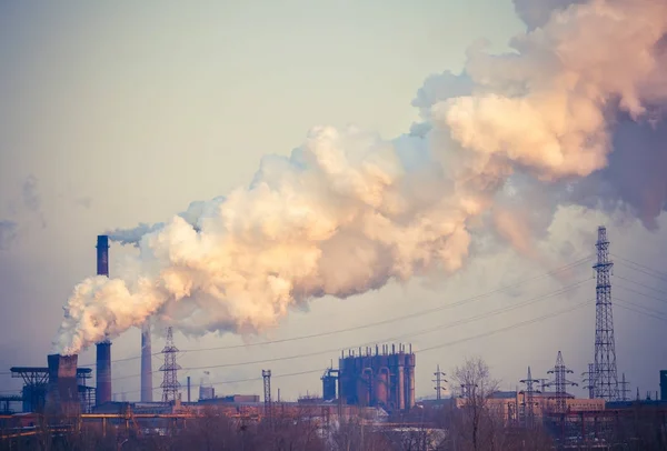 Concepto de contaminación atmosférica industrial pesada — Foto de Stock