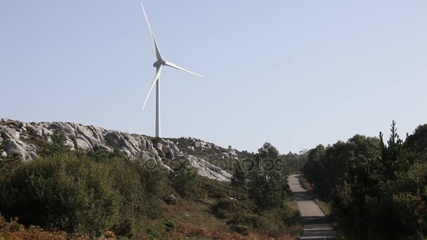 Rüzgar Türbinleri Yenilenebilir Enerji Oluşturun Yeşil Ekoloji Kavramı — Stok video