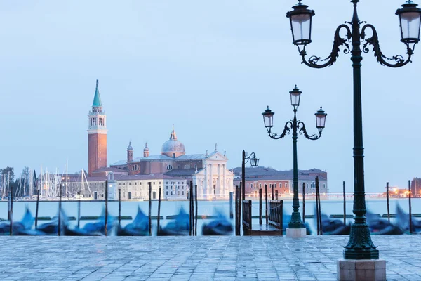 Venice klasyczny widok na wyspę San Giorgio Maggiore — Zdjęcie stockowe