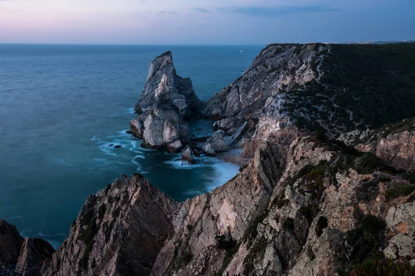 Atlantik Okyanus Manzaralı Rocky Sahili Portekiz — Stok fotoğraf