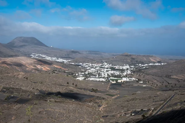 Hermosa Vista Del Pequeño Pueblo Lanzarote Islas Canarias España —  Fotos de Stock