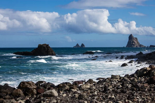 Località Balneare Sull Isola Tenerife Oceano Giorno Estate Onde Turismo — Foto Stock