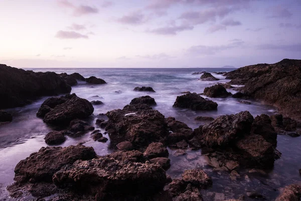 Lanzarote Wyspa Wulkaniczny Krajobraz Wybrzeża Widok Plażę Ocean Wyspa Kanaryjska — Zdjęcie stockowe