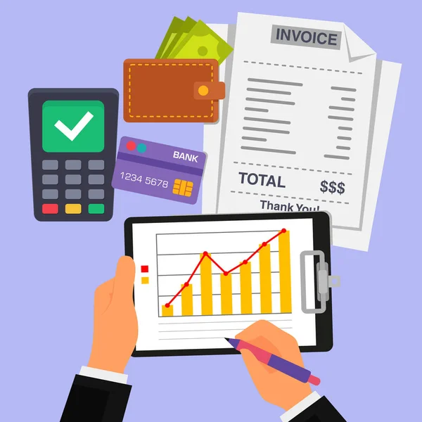 Bir muhasebeci, içinde mali tabloların bulunduğu bir kalem ve kağıt pano kullanarak tüketicilerin aylık finansmanlarının bir grafiğini hesaplıyor.