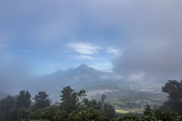 Pacaya yanardağı - Guatemala