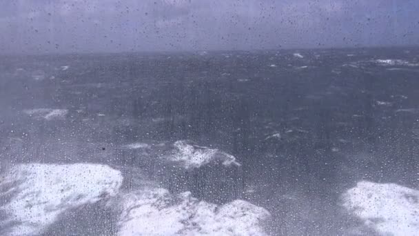 Κύματα καταιγίδα στο ο Φλοίσβος — Αρχείο Βίντεο