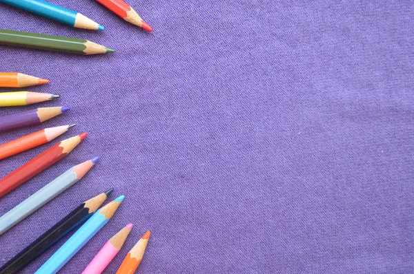 Crayons Multicolores Lumineux Colorés Pour Dessiner Gauche Par Arc Une — Photo