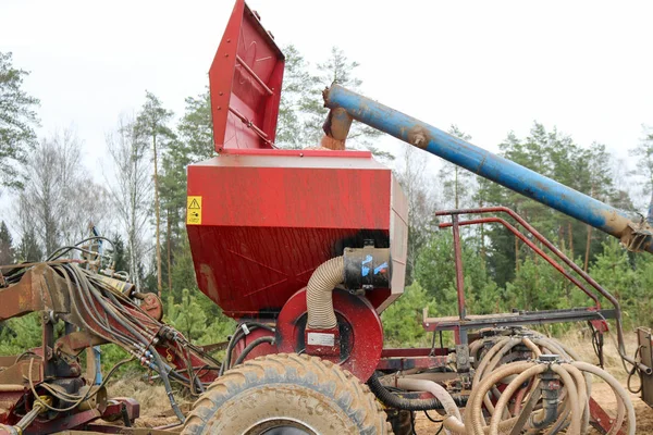 Het Graan Valt Een Grote Seeding Eenheid Een Combineren Met — Stockfoto