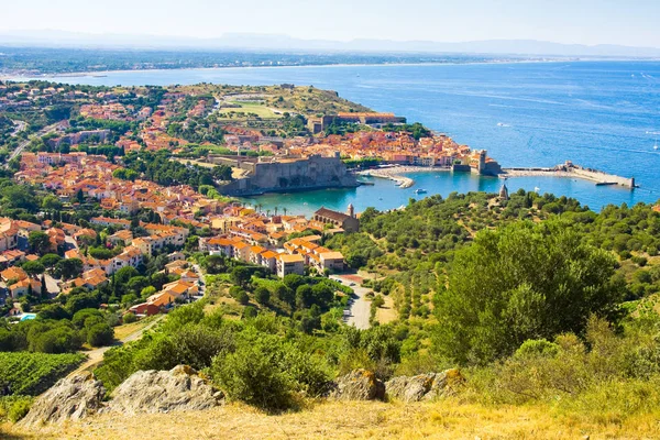 Collioure přístav, Languedoc-Roussillon, Francie, francouzský katalánské pobřeží — Stock fotografie